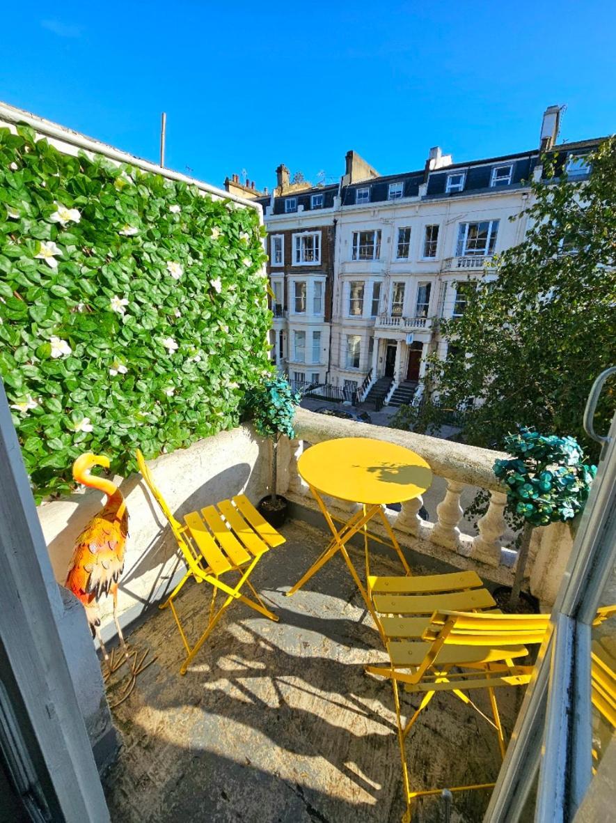 Charming Home With Private Balcony, On 1St Floor, With 2 Bathrooms, 3 Min Walk To Earl'S Court Station ลอนดอน ภายนอก รูปภาพ